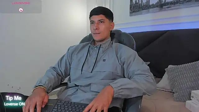 Damian23   online show from February 2026 12:48:02 PM