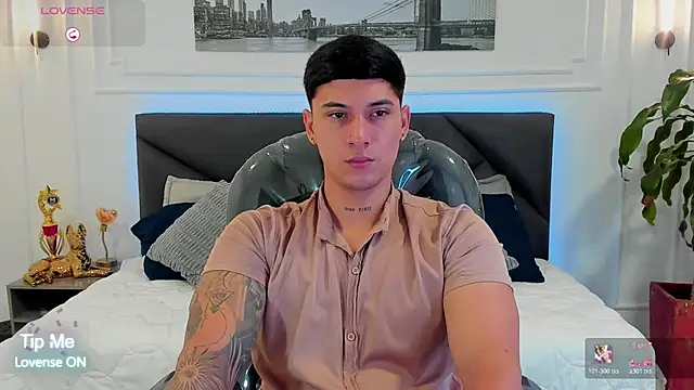 Damian23   online show from February 2026 01:21:02 PM