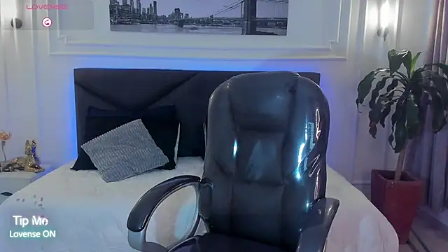 Damian23   online show from February 2026 12:58:02 PM