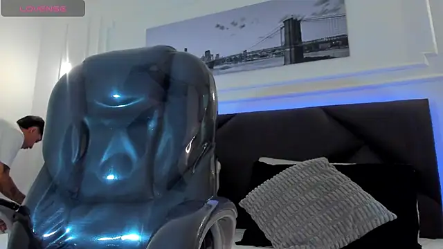 Damian23   online show from March 2026 12:54:02 PM