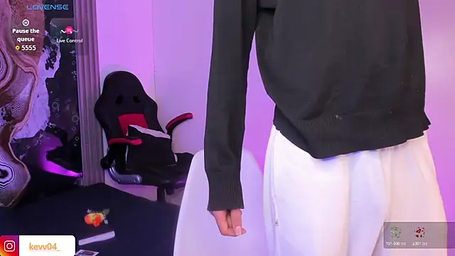 Alexx tc online show from December 2025 05:51:01 AM