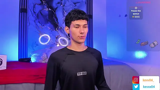 Alexx tc online show from November 2025 05:07:01 AM