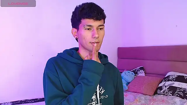 Alexx tc online show from November 2025 04:16:01 AM