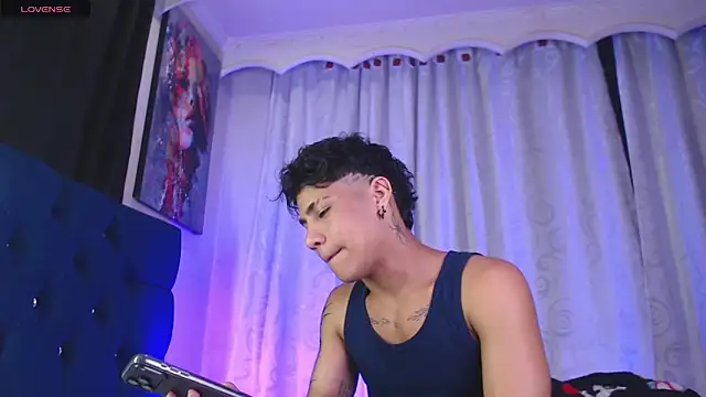 Sexys Boys Hot1 online show from April 2026 01:11:02 AM