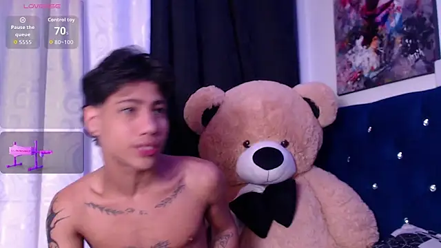 Snapshot of Sexys_Boys_Hot1 chatting on November 2025 02:59:01 AM Sexys Boys Hot1 online show from November 2025 02:59:01 AM