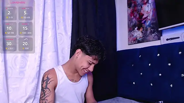 Snapshot of Sexys_Boys_Hot1 chatting on November 2025 03:18:01 AM Sexys Boys Hot1 online show from November 2025 03:18:01 AM