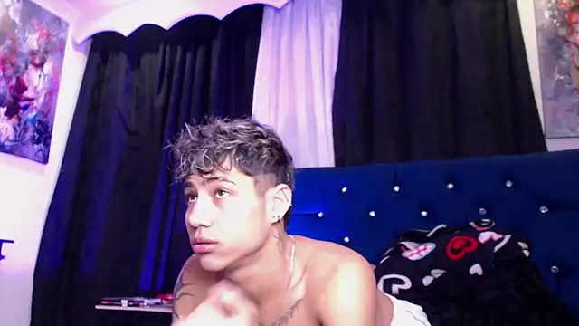 Sexys Boys Hot1 online show from May 2026 01:37:01 AM
