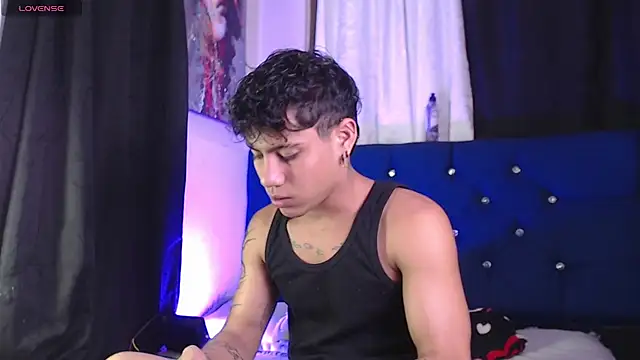 Sexys Boys Hot1 online show from March 2026 01:20:02 AM