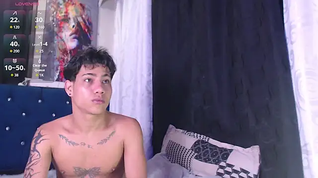 Snapshot of Sexys_Boys_Hot1 chatting on December 2025 01:42:01 AM Sexys Boys Hot1 online show from December 2025 01:42:01 AM