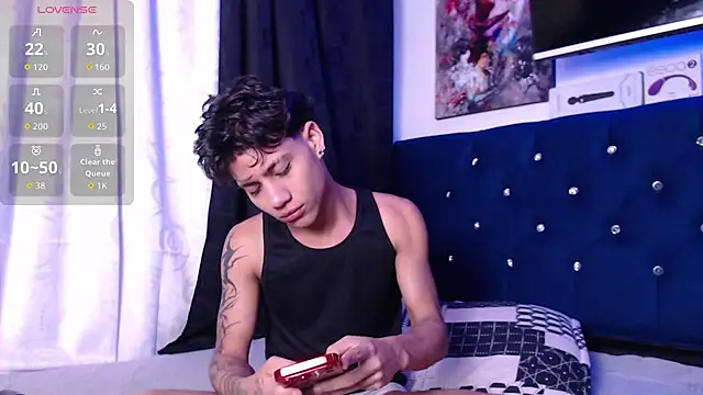 Snapshot of Sexys_Boys_Hot1 chatting on November 2025 03:27:02 AM Sexys Boys Hot1 online show from November 2025 03:27:02 AM