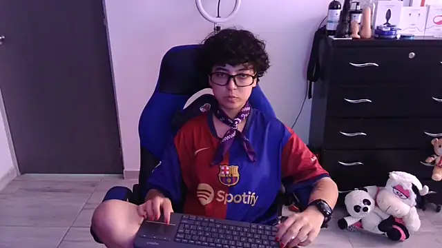 thomascooper7 online show from February 2026 06:39:01 PM