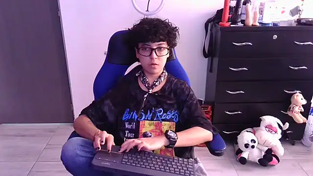 thomascooper7 online show from February 2026 04:06:01 PM