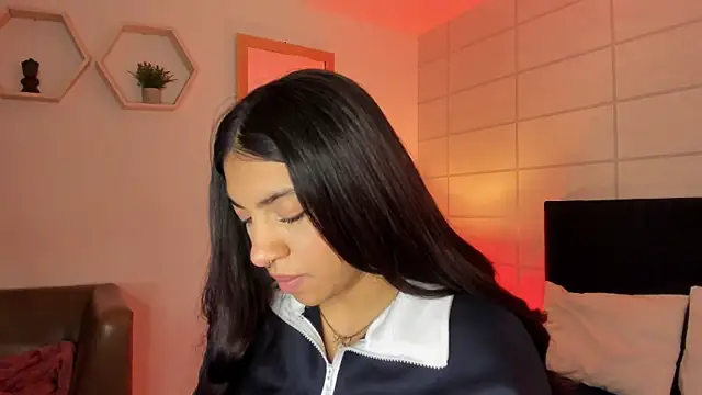 Christine Laam online show from November 2025 12:09:02 PM