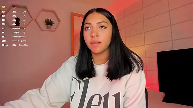 Christine Laam online show from November 2025 12:16:02 PM