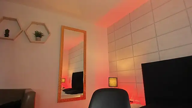 Christine Laam online show from November 2025 12:52:02 PM