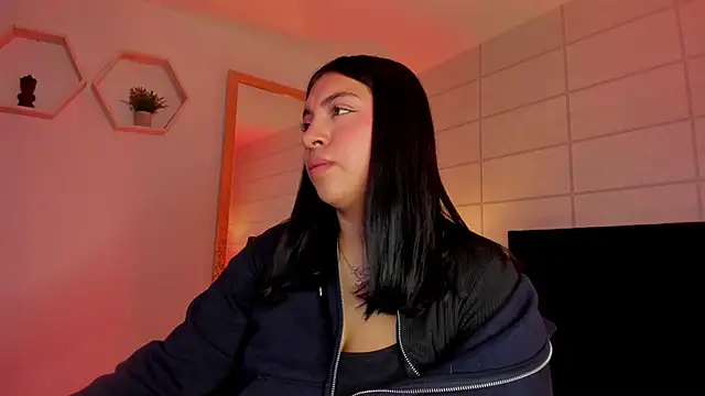 Christine Laam online show from December 2025 12:18:01 PM