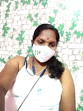 Snapshot of Tamil_queensexy chatting on December 2024 05:40:01 PM Tamil queensexy online show from December 2024 05:40:01 PM