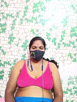 Snapshot of Tamil_queensexy chatting on March 2025 05:46:01 PM Tamil queensexy online show from March 2025 05:46:01 PM