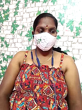 Snapshot of Tamil_queensexy chatting on January 2025 05:59:02 PM Tamil queensexy online show from January 2025 05:59:02 PM