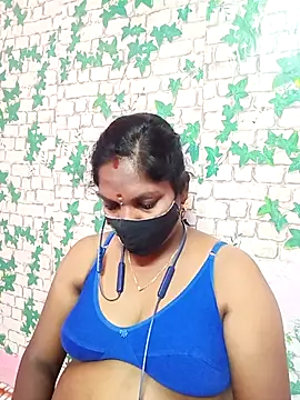 Snapshot of Tamil_queensexy chatting on February 2025 05:29:02 PM Tamil queensexy online show from February 2025 05:29:02 PM