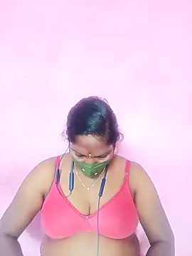 Snapshot of Tamil_queensexy chatting on February 2025 09:23:01 AM Tamil queensexy online show from February 2025 09:23:01 AM