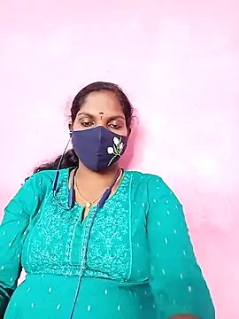 Snapshot of Tamil_queensexy chatting on January 2025 04:44:02 AM Tamil queensexy online show from January 2025 04:44:02 AM