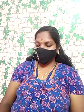 Snapshot of Tamil_queensexy chatting on December 2024 05:31:02 PM Tamil queensexy online show from December 2024 05:31:02 PM