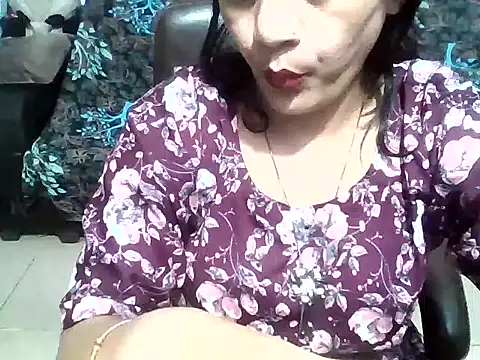Snapshot of Cute_Jaan24 chatting on September 2025 03:37:01 PM Cute Jaan24 online show from September 2025 03:37:01 PM