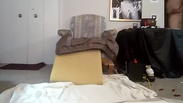 rickydickyskull online show from December 2025 05:32:01 AM