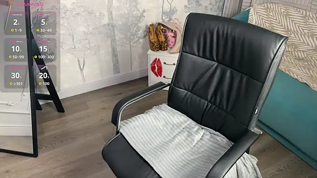 Snapshot of Eva_Conors_ chatting on October 2025 01:07:01 AM Eva Conors  online show from October 2025 01:07:01 AM