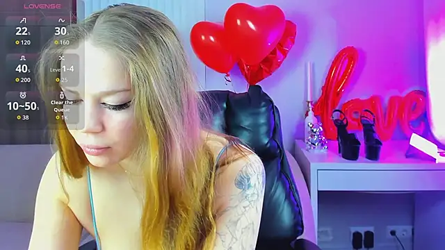 Eva Conors  online show from March 2026 01:00:02 AM