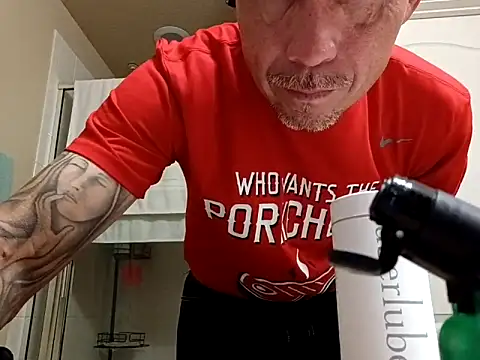 huego79 online show from October 2025 03:02:01 PM