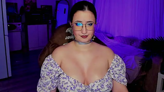 annallurings online show from December 2025 05:17:02 PM