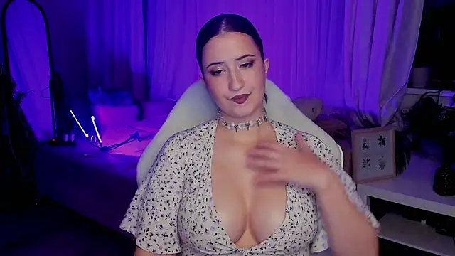 Snapshot of annallurings chatting on October 2025 03:24:02 PM annallurings online show from October 2025 03:24:02 PM