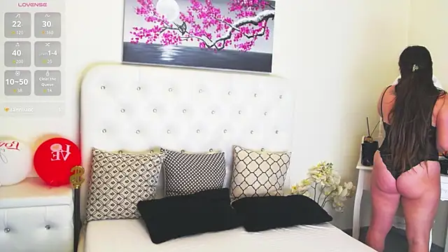 Snapshot of Ysabell01 chatting on November 2025 05:22:02 AM Ysabell01 online show from November 2025 05:22:02 AM