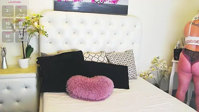 Ysabell01 online show from April 2026 04:28:02 AM