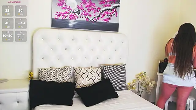 Snapshot of Ysabell01 chatting on December 2025 05:30:02 AM Ysabell01 online show from December 2025 05:30:02 AM