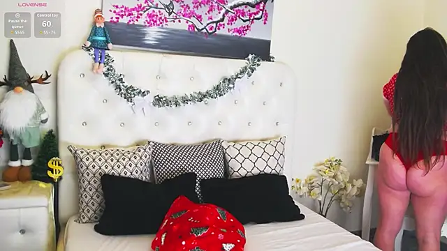 Snapshot of Ysabell01 chatting on December 2025 05:24:02 AM Ysabell01 online show from December 2025 05:24:02 AM