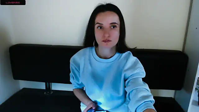Snapshot of LaimaV_ chatting on January 2025 02:08:01 PM LaimaV online show from January 2025 02:08:01 PM