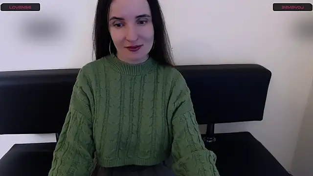 LaimaV  online show from March 2026 06:19:02 PM