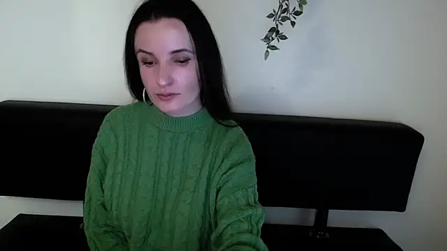 LaimaV  online show from April 2026 09:19:02 PM