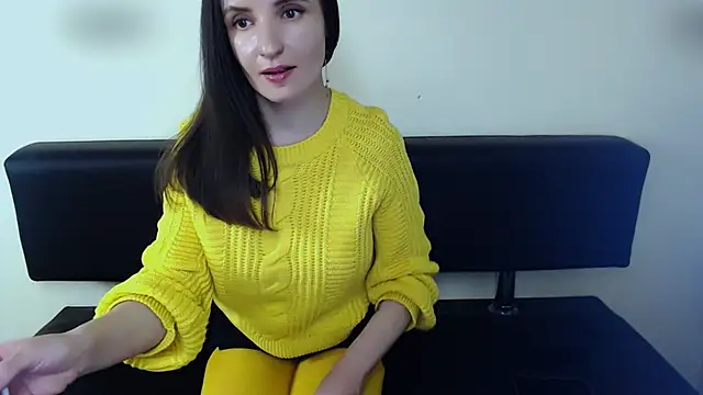 LaimaV  online show from February 2026 01:46:02 PM