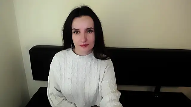 Snapshot of LaimaV_ chatting on October 2025 07:54:02 AM LaimaV online show from October 2025 07:54:02 AM