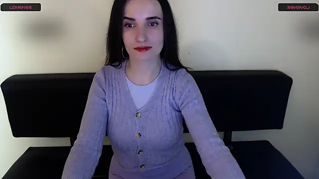 LaimaV  online show from February 2026 08:41:02 PM