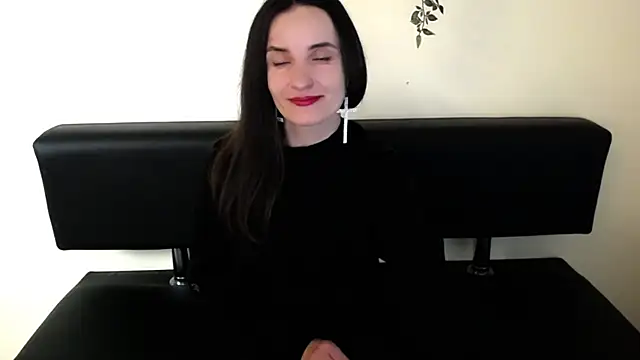 LaimaV  online show from March 2026 06:53:02 PM