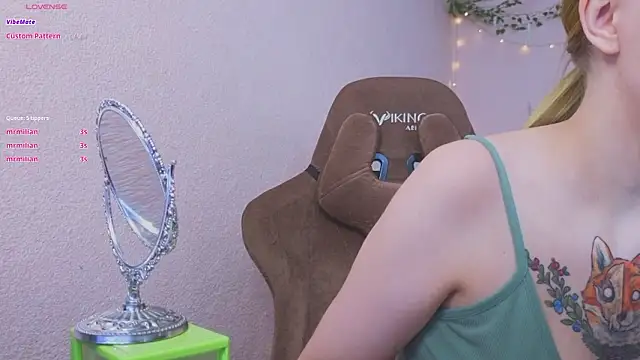 Fluffy muffin  online show from February 2026 09:31:01 AM