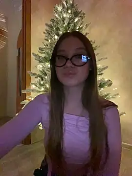 Bodee Cat  online show from December 2024 02:08:02 PM