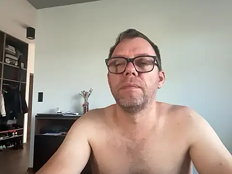 xmnbx77 online show from October 2025 07:31:01 AM
