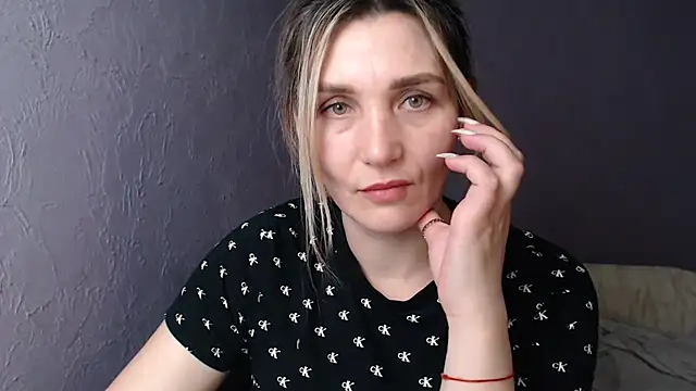 Snapshot of _sexy_lady chatting on February 2025 08:20:02 PM sexy lady online show from February 2025 08:20:02 PM