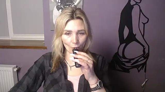  sexy lady online show from March 2026 05:23:01 PM